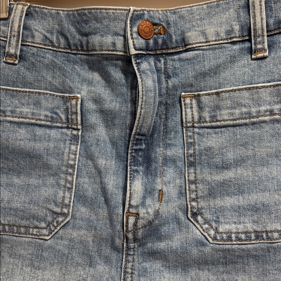 Madewell Light Blue Denim Cutoff Shorts with Frayed Hem - Picture 5 of 8